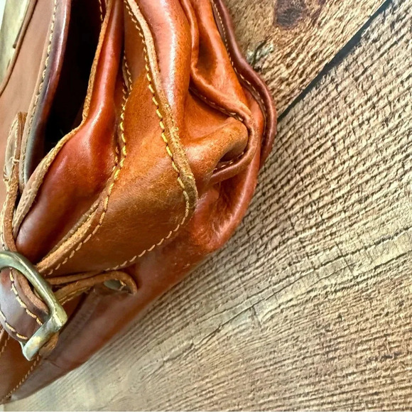 Floto Poste Made In Italy Leather Bag - Picture 5 of 16